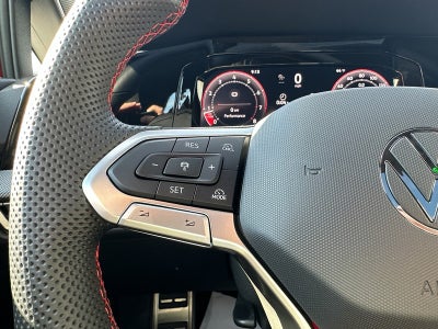 2026 Volkswagen Golf GTI 2.0T SE DSG