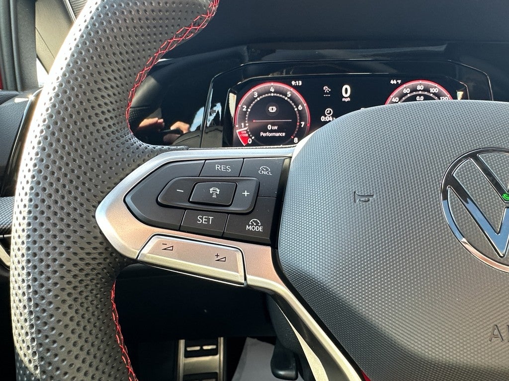 2026 Volkswagen Golf GTI 2.0T SE DSG