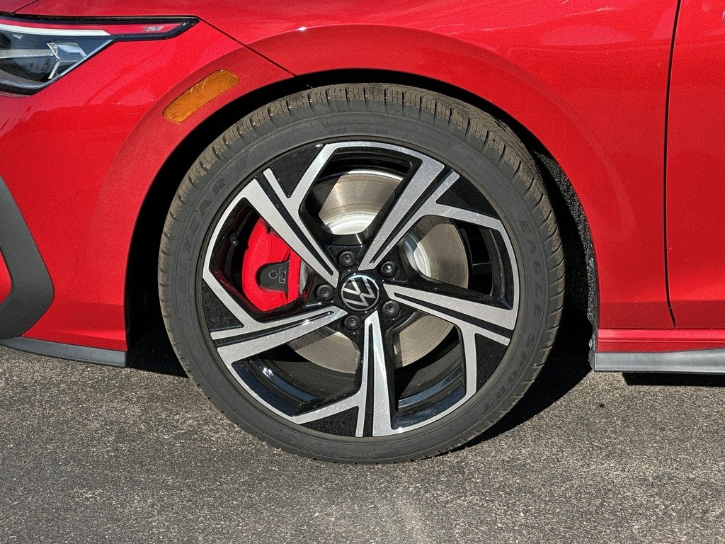 2026 Volkswagen Golf GTI 2.0T SE DSG