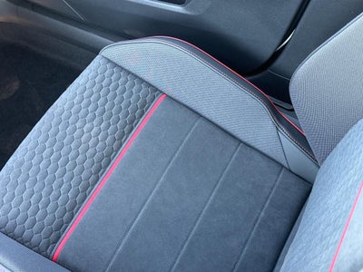 2026 Volkswagen Golf GTI 2.0T SE DSG