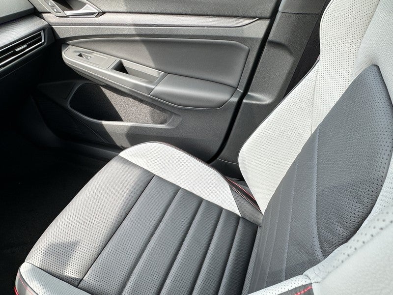 2025 Volkswagen Golf GTI 2.0T Autobahn DSG