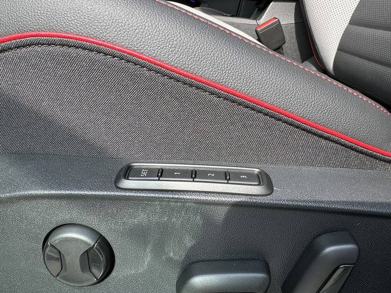 2025 Volkswagen Golf GTI 2.0T Autobahn DSG