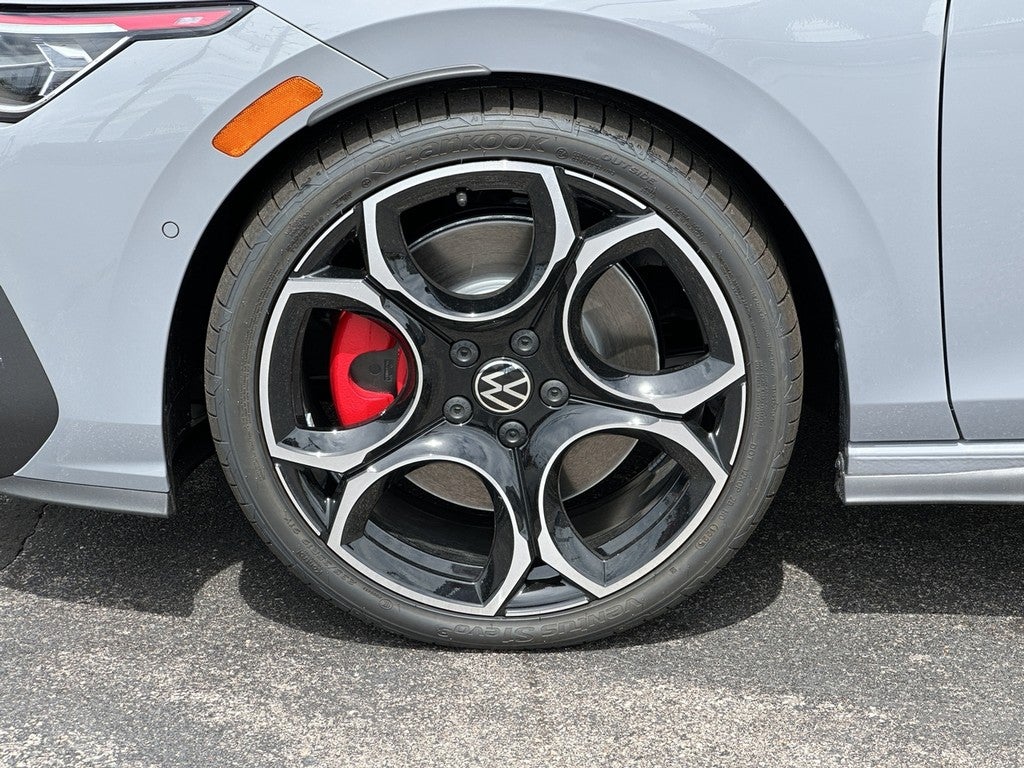 2025 Volkswagen Golf GTI 2.0T Autobahn DSG