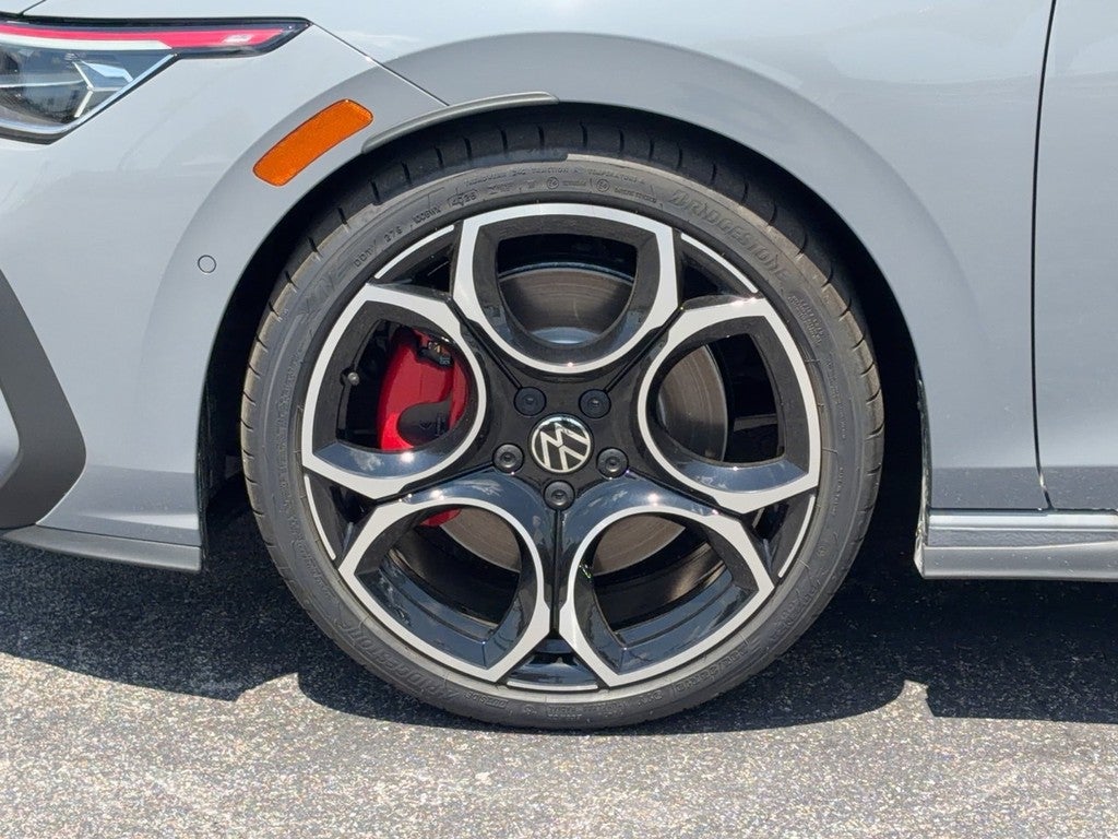 2026 Volkswagen Golf GTI 2.0T Autobahn DSG