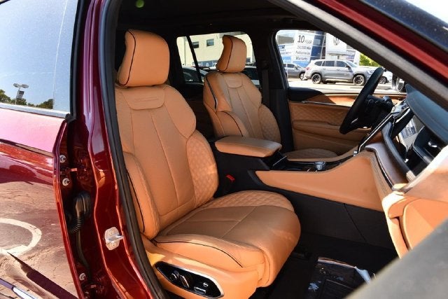 2025 Jeep Grand Cherokee Summit Reserve