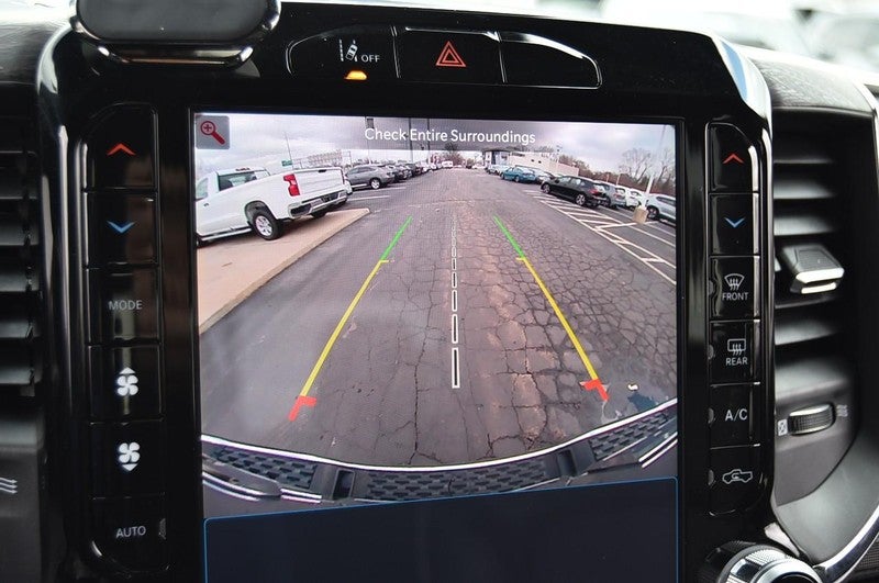 2025 RAM 1500 Laramie 4x4 Crew Cab 5'7" Box