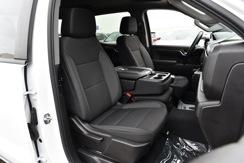 2025 Chevrolet Silverado 1500 4WD Crew Cab 147" LT w/1LT