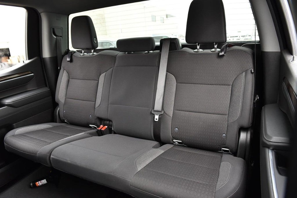 2025 Chevrolet Silverado 1500 4WD Crew Cab 147" LT w/1LT