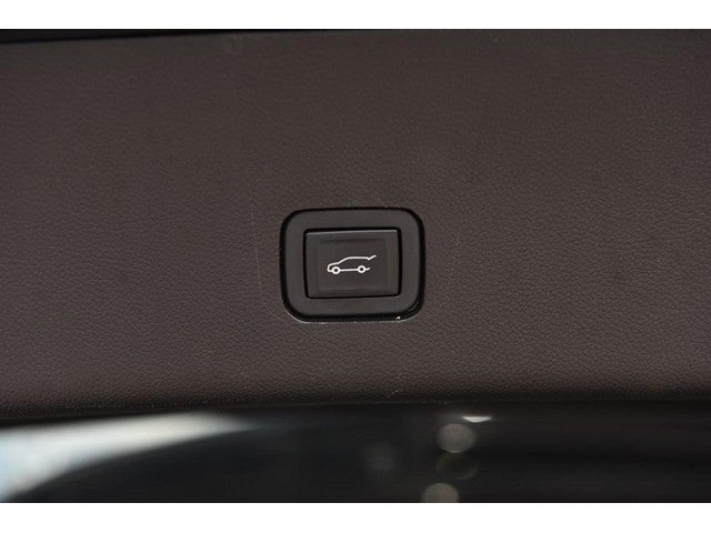 2018 Chevrolet Traverse FWD 4dr LT Cloth w/1LT