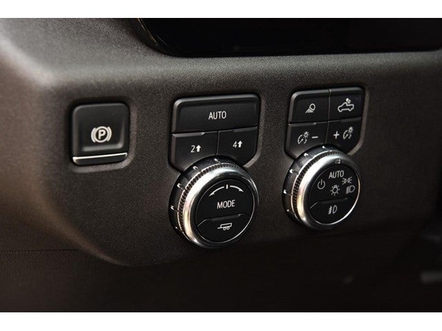 2025 GMC Sierra 1500 4WD Crew Cab 147" SLT