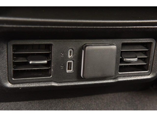 2025 GMC Sierra 1500 4WD Crew Cab 147" SLT