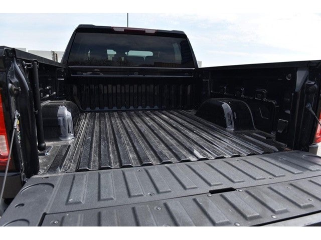 2025 GMC Sierra 1500 4WD Crew Cab 147" SLT