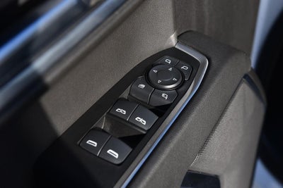 2025 GMC Sierra 1500 4WD Crew Cab 147" SLT