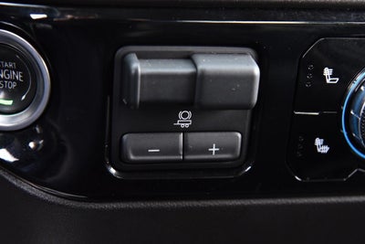 2025 GMC Sierra 1500 4WD Crew Cab 147" SLT