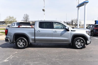 2025 GMC Sierra 1500 4WD Crew Cab 147" SLT