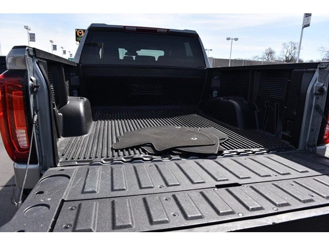 2025 GMC Sierra 1500 4WD Crew Cab 147" SLT