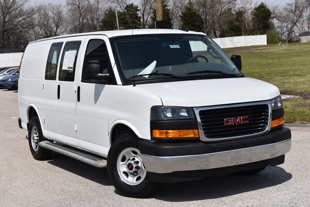 2024 GMC Savana Cargo Van RWD 2500 135"