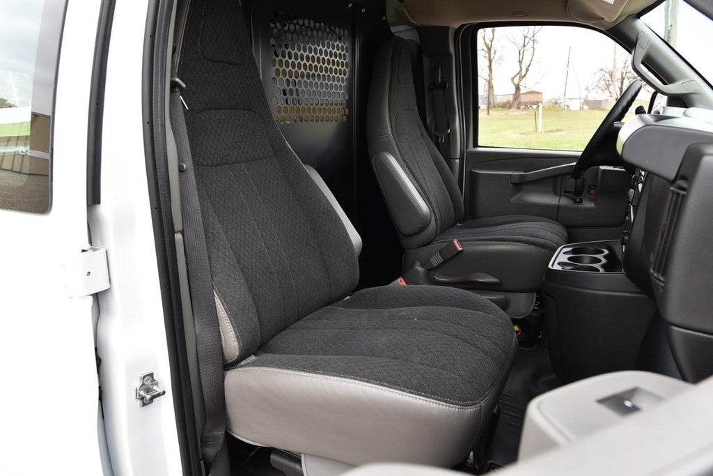 2024 GMC Savana Cargo Van RWD 2500 135"