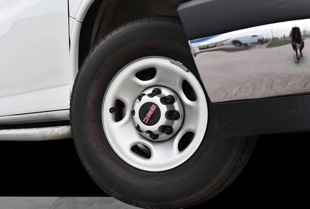 2024 GMC Savana Cargo Van RWD 2500 135"