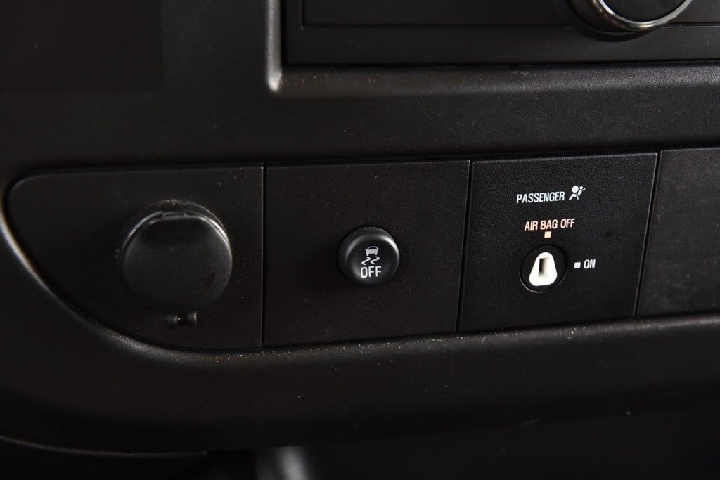 2024 GMC Savana Cargo Van RWD 2500 135"