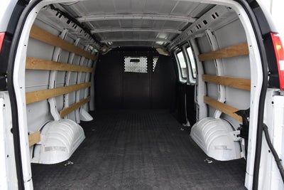 2024 GMC Savana Cargo Van RWD 2500 135"
