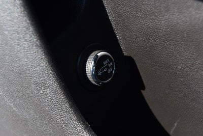 2025 Cadillac XT4 FWD 4dr Premium Luxury