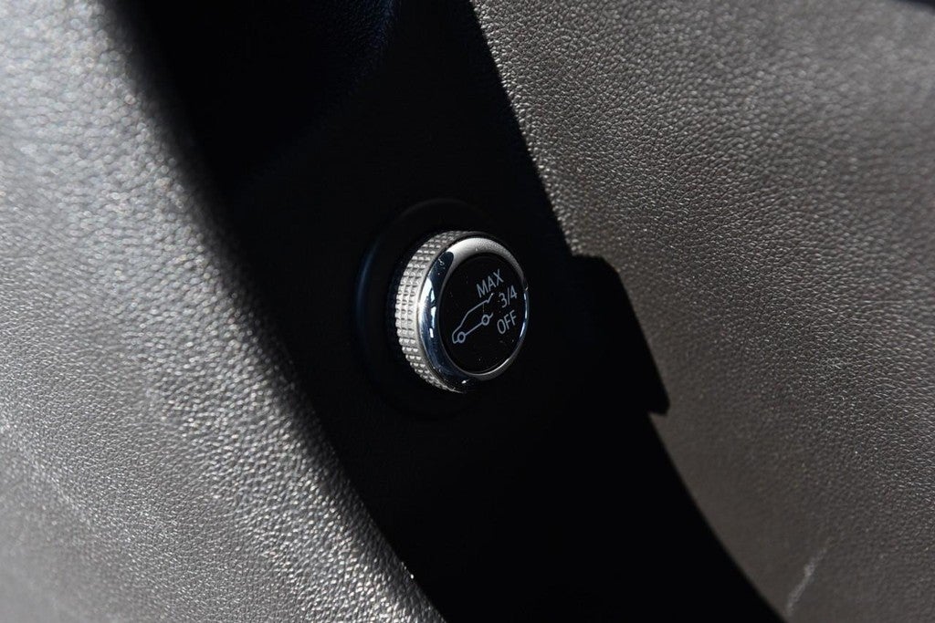 2025 Cadillac XT4 FWD 4dr Premium Luxury