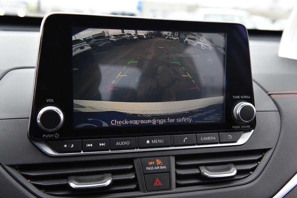 2020 Nissan Altima 2.5 SR Sedan