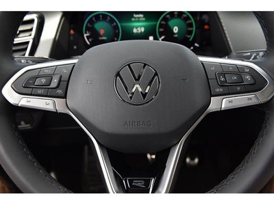 2026 Volkswagen Atlas Cross Sport 2.0T SEL R-Line Black