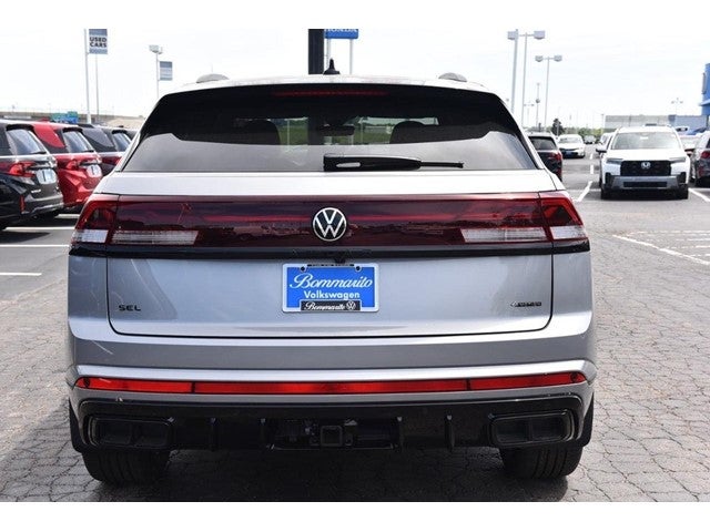 2026 Volkswagen Atlas Cross Sport 2.0T SEL R-Line Black