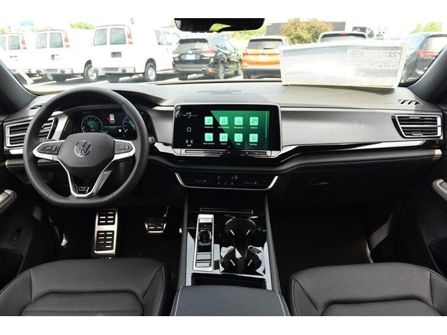 2026 Volkswagen Atlas Cross Sport 2.0T SEL R-Line Black
