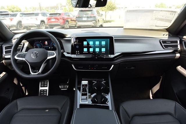 2026 Volkswagen Atlas Cross Sport 2.0T SEL R-Line Black