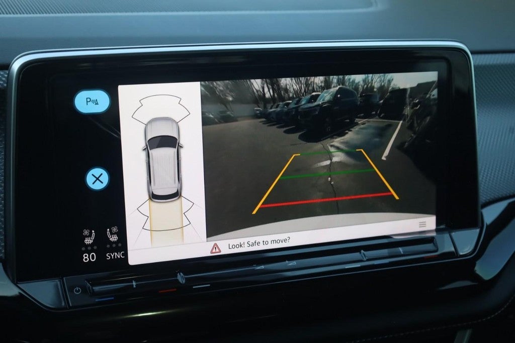 2026 Volkswagen Atlas Cross Sport 2.0T SEL R-Line Black 4MOTION