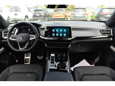 2026 Volkswagen Atlas Cross Sport 2.0T SEL R-Line Black