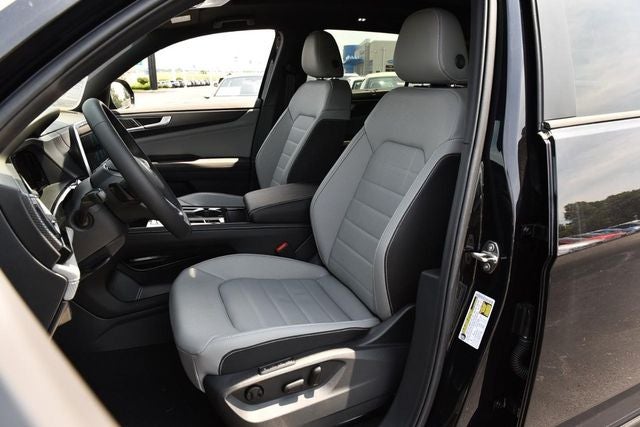 2026 Volkswagen Atlas Cross Sport 2.0T SEL R-Line Black
