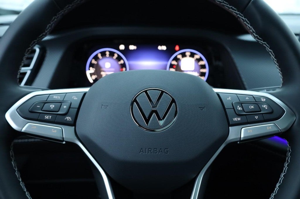 2026 Volkswagen Atlas Cross Sport 2.0T SEL 4MOTION