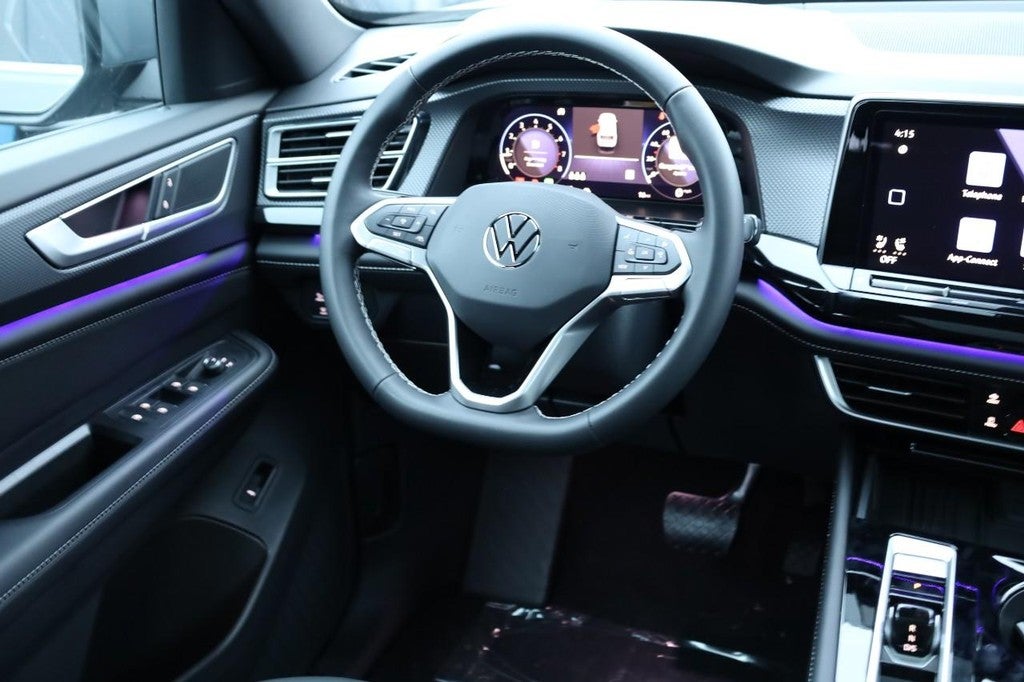 2026 Volkswagen Atlas Cross Sport 2.0T SEL 4MOTION