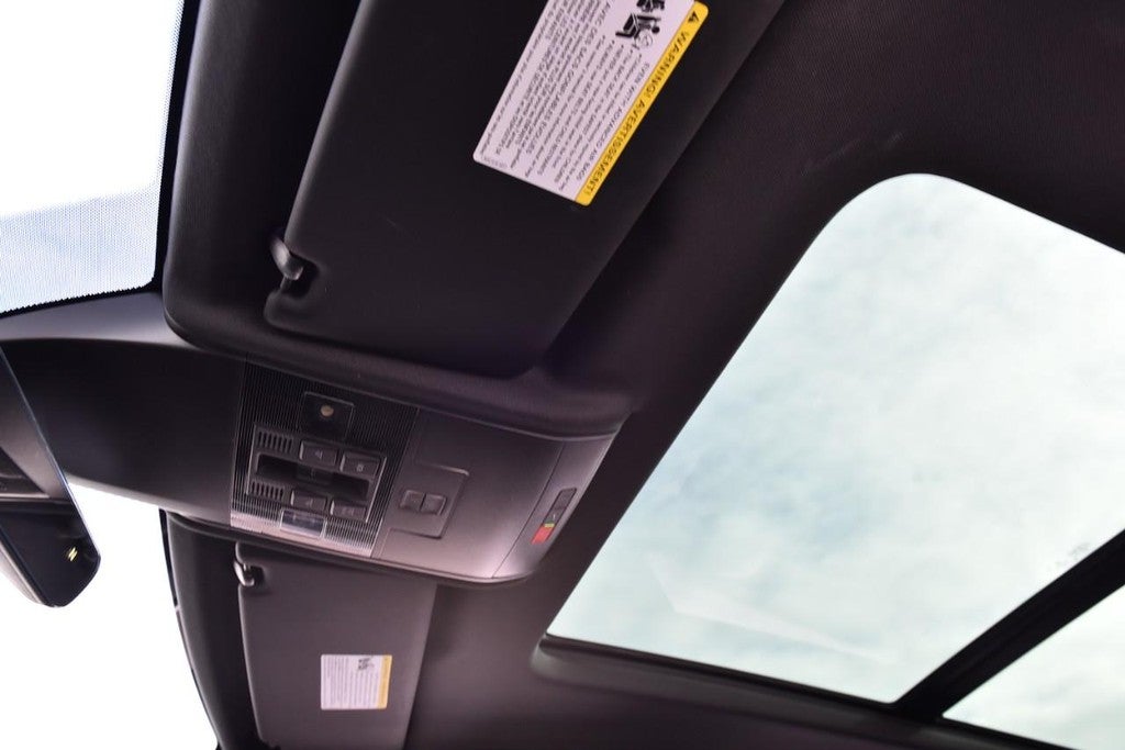 2023 Volkswagen Atlas Cross Sport 2.0T SEL 4MOTION