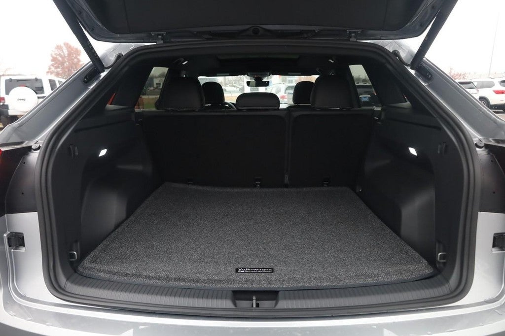 2026 Volkswagen Atlas Cross Sport 2.0T SEL 4MOTION