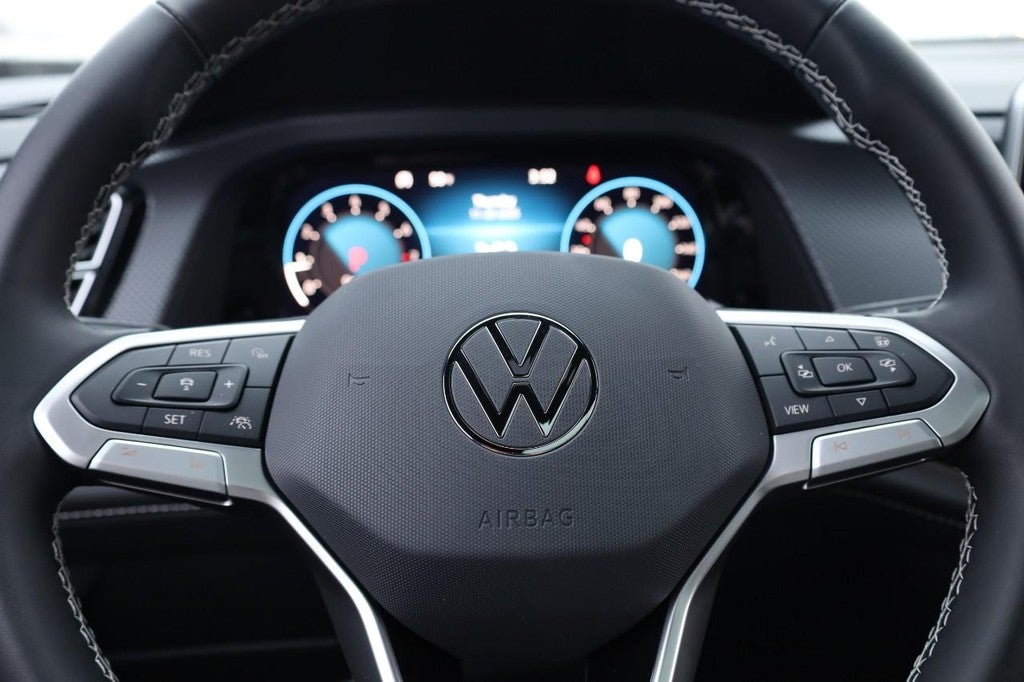 2026 Volkswagen Atlas Cross Sport 2.0T SEL 4MOTION