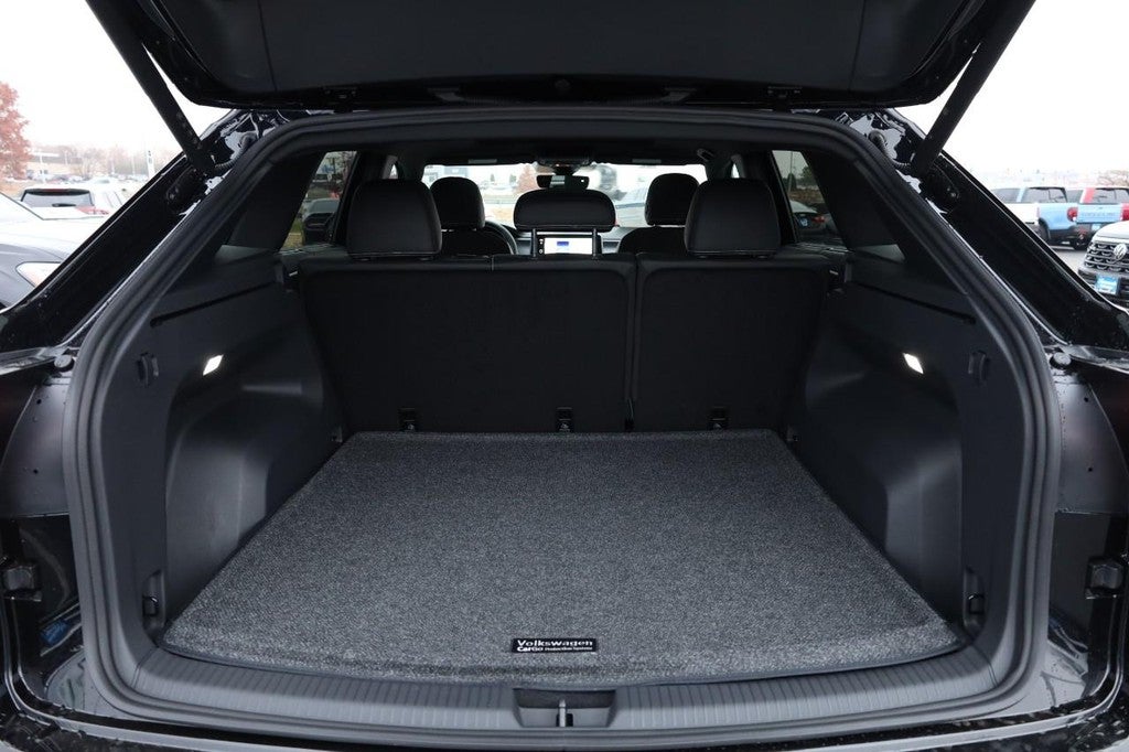 2026 Volkswagen Atlas Cross Sport 2.0T SEL 4MOTION