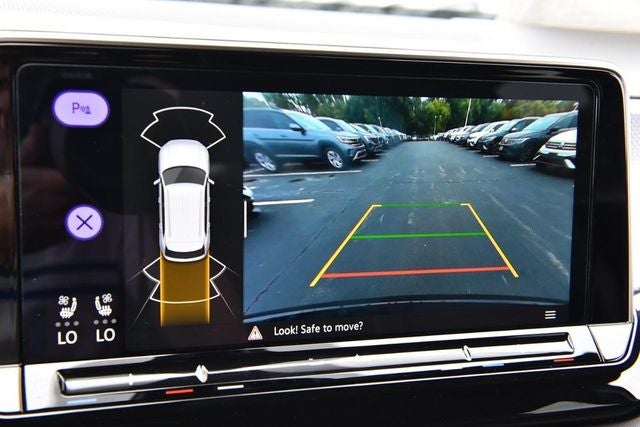 2025 Volkswagen Atlas Cross Sport 2.0T SEL