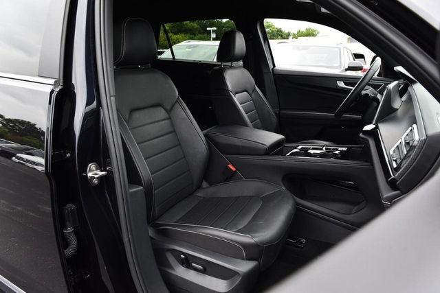 2025 Volkswagen Atlas Cross Sport 2.0T SEL