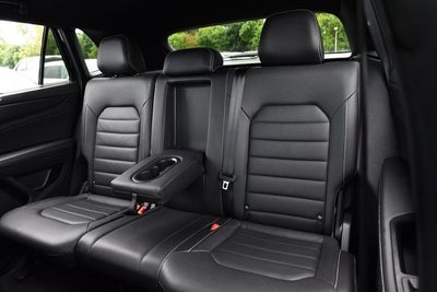 2025 Volkswagen Atlas Cross Sport 2.0T SEL