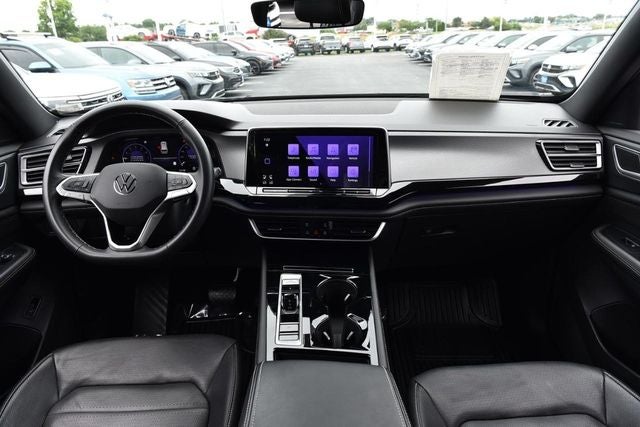 2025 Volkswagen Atlas Cross Sport 2.0T SEL