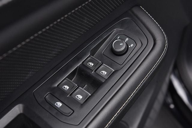 2025 Volkswagen Atlas Cross Sport 2.0T SEL