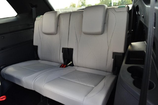 2027 Volkswagen Atlas 2.0T SEL