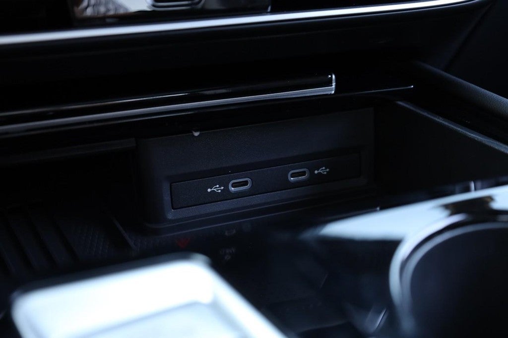 2026 Volkswagen Atlas 2.0T Peak Edition 4MOTION