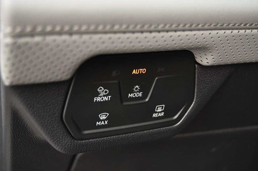 2026 Volkswagen Atlas 2.0T Peak Edition 4MOTION