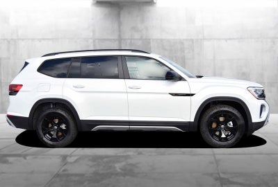 2026 Volkswagen Atlas 2.0T Peak Edition 4MOTION